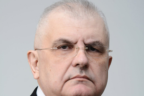 Čanak: Ratko Mladić je naftna mrlja na obrazu Srbije